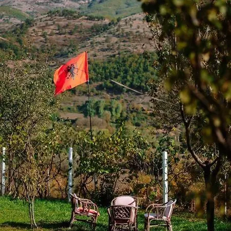 Mountain In Zall Dardhe Casa vacanze Peshkopi