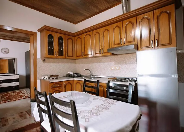 Mountain In Zall Dardhe Vakantiehuis *